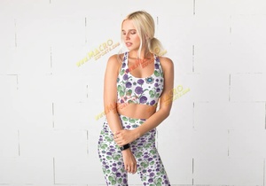 Women Seames Legging Yoga Fitness Leggings Sublimation Printing Pants logo Pants - Product Image 4