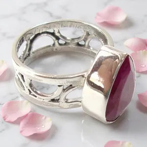 Red Quartz 925 Sterling Silver Handmade Statement Ring Vintage Openwork Design Red Gemstone Jewelry Wholesale - Product Image 2