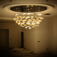 Lustre en verre personnalisé, grand, moderne et luxueux, pour hall de villa, hôtel, salle de banquet, escalier