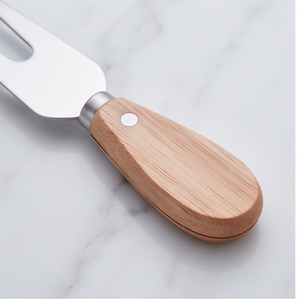 ชุดมีดชีสสแตนเลส 4 ชิ้นพร้อมด้ามไม้ ที่เกลี่ยชีสอเนกประสงค์สำหรับใช้ในครัว - Product Image 2