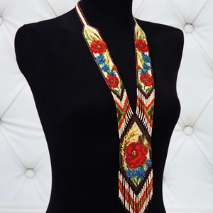 Collier long brodé perlé style bohème, fait main avec perles de rocaille et pompon, par HF Crafts - Product Image 1