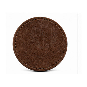 Écussons en cuir personnalisés de qualité supérieure, étiquettes gaufrées avec logo sur mesure, accessoires vestimentaires durables pour commandes en gros - Product Image 4