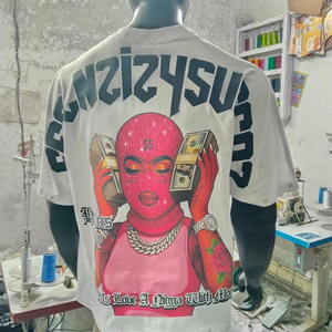 T-shirts avec impression graphique personnalisée, nouvelle collection, t-shirt de sport à prix bas, fabriqué au Pakistan directement par l'usine Long Mission. - Product Image 1