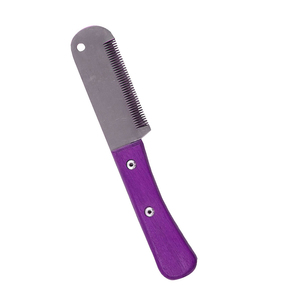 Cuchillo de Peluquería Canina de Diseño Moderno y Calidad Premium, Peine de Acero Inoxidable para Cortar y Arreglar el Pelo de Perros y Gatos - Product Image 3
