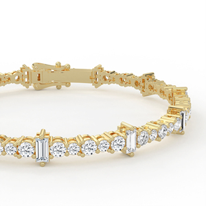 Sofisticada pulsera de tenis con diamantes de corte redondo y baguette alternados, en oro de 14k y 18k, con diseño de eslabones rítmicos. - Product Image 3