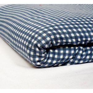 Tela 100% Algodón con Estampado Indio Hecho a Mano - Material Tejido Ecológico, Transpirable y Ligero para Prendas de Mujer y Niña - Product Image 2