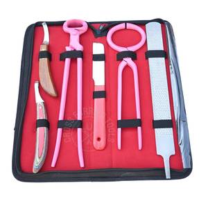 Juego de herramientas de herrador al por mayor para el cuidado de pezuñas con cortador de pezuñas, cuchillo de prueba, cuchillo de calibración, lima raspadora, cuchilla curva y cuchillo de bucle pequeño - Product Image 1