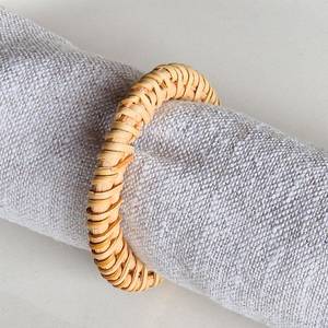 Anneaux de serviette vintage faits main en rotin tressé, décoratifs et écologiques, pour la mise en place de la table lors de mariages et de dîners. - Product Image 2
