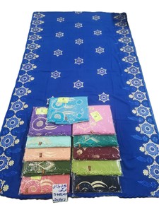 Wholesale Gold Floral Cotton Voile Dubai Style Islamic Shawl Embroidery Rhinestone Lightweight Breathable Soft Hijab Daily Wear - Product Image 4