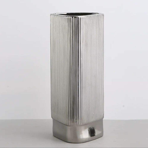 Jarrón Cuadrado Transparente de Estilo Europeo, Moderno, para Decoración de Bodas, Hogar, Sala de Estar, Floristería - Product Image 1