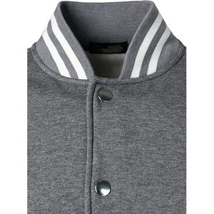 Chaquetas Varsity Personalizadas OEM para Hombre, Chaqueta de Invierno Cálida Estilo Béisbol con Mangas de Cuero y Logotipo Bordado en Chenille - Product Image 5