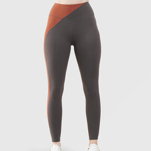 Leggings de performance en Spandex/Polyester pour femmes, taille haute, pour yoga, fitness et entraînement, taille XL, vente en gros, fabricant OEM - Product Image 3