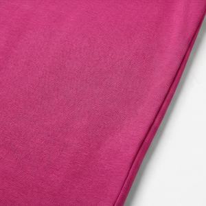 T-shirts en satin de polyester OEM pour femmes, vente en gros, t-shirts personnalisés avec logo, hauts à manches courtes tendance, streetwear, haute qualité, durable - Product Image 5