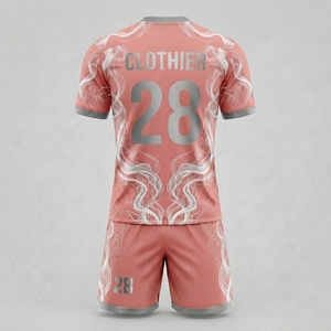 Vêtements de sport légers et performants, conçus avec un tissu respirant, offrant une liberté de mouvement et des coutures durables pour les uniformes de football. - Product Image 2