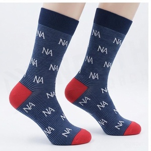 Chaussettes ras du cou tricotées respirantes à motif lettres bleu et rouge pour adultes, usage quotidien décontracté - Product Image 3