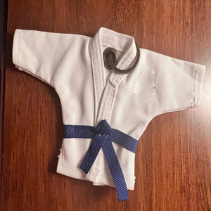 Porte-clés Mini Gi, style arts martiaux, BJJ, Jiu Jitsu, Karaté, Taekwondo, Judo, broderie personnalisée, cadeau - Product Image 3