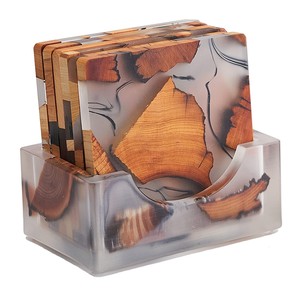 Posavasos de madera de cedro hechos a mano con impresiones de arte botánico |   Venta al por mayor - Product Image 1