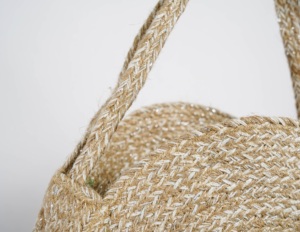 Sac de plage et de voyage bohème en jute fait main, écologique, de qualité supérieure, tendance 2026, pour femme, par un créateur de mode - Product Image 3