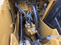 Excavatrice sur chenilles d'occasion Cat 315D, d'origine japonaise, 15 tonnes, de taille moyenne, pour travaux de construction, faible nombre d'heures de fonctionnement, en stock