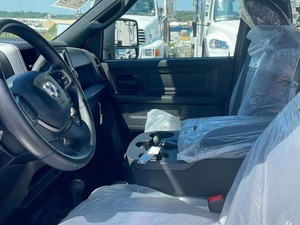 Camión Tractor Diésel 6x4 con Chasis Reforzado, Cabeza Tractora de Servicio Pesado para Minería, Construcción y Logística - Product Image 5