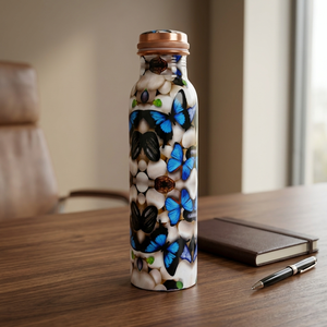 Bouteille d'eau en cuivre pur à 100 % de qualité supérieure, hydratation quotidienne, boisson saine, design moderne, durable, anti-fuite, écologique, en provenance d'Inde - Product Image 1