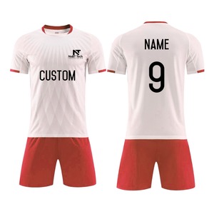 Vêtements de sport confortables pour hommes, uniforme de football 100% polyester, uniforme de football sur mesure pour hommes - Product Image 4