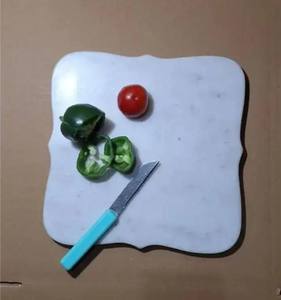 Tabla de Cortar Rectangular Sostenible, Apta para Lavavajillas, con Asa, de Mármol Blanco y Verde, para Queso y Verduras - Product Image 3