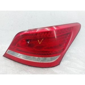 Luz Trasera Derecha Usada Equus 924023N0 - Product Image 1