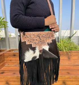 Nuevo diseñador de moda femenina, bolso cruzado con flecos de cuero mecanizado a mano, bolso cuadrado grande de hombro de piel de vaca de lujo al por mayor para mujer - Product Image 2