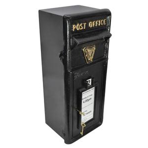 Nouvelle Arrivée Boîte aux Lettres Murale en Métal Noir Faite à la Main Style Irlandais pour Jardin et Ferme à Vendre - Product Image 1