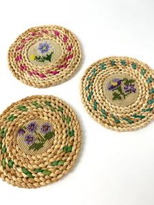 Hermoso Posavasos de Ratán de Diseño para Ocasiones Especiales, Servicio de Té y Café, Decoración de Mesa para Invitados y Protección de Mesa de Comedor - Product Image 2