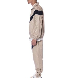 ชุดวอร์มฤดูร้อนคุณภาพสูงสำหรับผู้ชาย ปรับแต่งได้เต็มรูปแบบ ผลิตจากโพลีเอสเตอร์ 100% น้ำหนักเบา ยืดได้สี่ทิศทาง ดีไซน์ 2 in 1 เอวยางยืด - Product Image 2