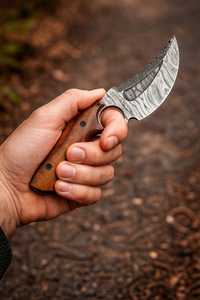 Damascus Steel Skinner Knife With Wood Handle Drop Point Blade Serrated Edge 0.6mm Thickness Outdoor <b>Tool</b> - Product Image 2