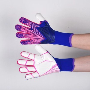 Gants de gardien de but de football MILIENZ SPORTS APPAREL Predator en cuir respirant avec fermeture auto-agrippante, en latex épais antidérapant - Product Image 4