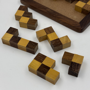 Rompecabezas de Bloques de Madera de Palisandro Indio Hecho a Mano |   Juego de mesa decorativo, decoración para mesa, rompecabezas de madera, juguete de 16x16x2 cm - Product Image 4