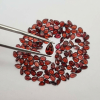 Seltener Leuchtend Roter Mosambik-Granat 3x5mm Birnenform Facettierter Cabochon Hochwertiger Schmuck Edelstein Granat Edelstein Großbestellung