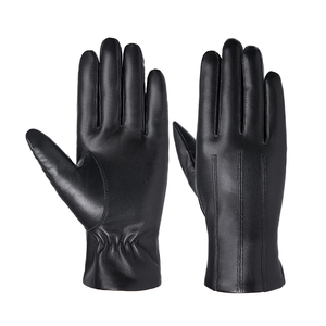 Gants en cuir de qualité professionnelle, conçus pour une durabilité maximale, un style élégant et des performances fiables dans les milieux professionnel et mode. - Product Image 4