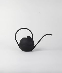 Regadera Redonda Moderna de Lujo, de Hierro Negro, con Boquilla Larga, Recubrimiento en Polvo, Duradera, para Jardinería, Uso en Interiores y Exteriores - Product Image 1