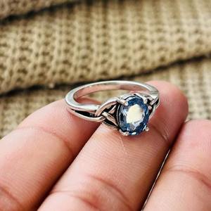 Anillo Boho de Topacio Azul y Latón, Plateado, Estilo Celta Vintage, Anillo de Moda al por Mayor para Mujer - Product Image 2