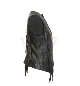 Gilet de moto en cuir personnalisé pour femme - Modèle sans manches à col en V avec poches avant et coutures durables - Product Image 6