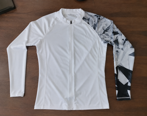 <b>Men</b> Eco Friendly <b>Compression</b> <b>Shirt</b> Quick Dry Customize Logo Stretchable Contrast Sleeves Print O-Neck Rash Guard Gym Wear <b>Shirt</b> - Product Image 5