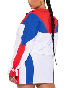 ชุดเซ็ตเสื้อแจ็คเก็ตและกางเกงขาสั้นกันลมผู้หญิง สีสันแบบคัสตอม สไตล์สตรีทแวร์ ซิปด้านหน้า ชุด 2 ชิ้น รุ่น 2026 - Product Image 2