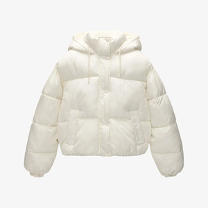 Vente en gros - Offre Spéciale - Doudoune courte matelassée brillante et chaude pour femme, grande taille, style streetwear, avec fermeture éclair - Product Image 1