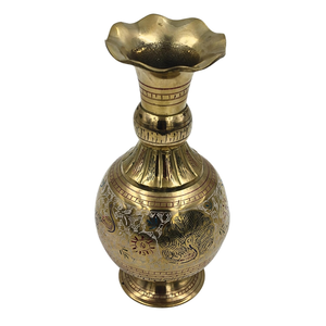 Vase à fleurs en laiton décoratif pour salon, table à manger, bureau, hôtel, décoration de mariage et décoration de maison de luxe - Product Image 2