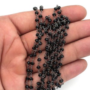 Chaîne de chapelet en onyx noir hydro, perles rondes facettées de 3 mm, fil métallique couleur bronze, vente en gros - Product Image 1