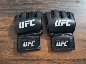 UFC Official Fight Gloves Half Finger Pu Leather MMA Training Gloves Hook & Loop Closure Adult Martial Arts Gear - Product Image 6
