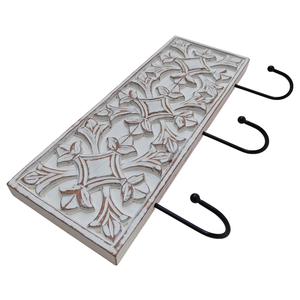 Elegante Porta Llaves Decorativo de Madera Tallada, Acabado Blanco, Hecho a Mano, para Entrada, de Madera Sintética - Product Image 3