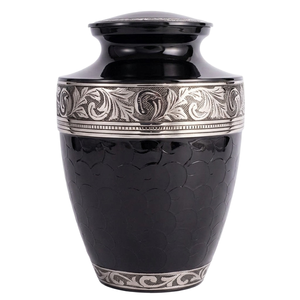 Urna funeraria de aluminio hecha a mano para cenizas de adultos, grabada a mano con acabado de esmalte negro, urnas conmemorativas para cremación. - Product Image 1