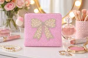 Customized <b>Beaded</b> Embroidery Coin Pouch for Women Fashion Accessories Accept Customizations <b>Beaded</b> Embroidery Coin Pouch - Product Image 2