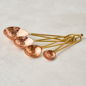 Ensemble de cuillères à mesurer en cuivre, 4 pièces, finition martelée, manche long, outils de cuisine, lavage à la main uniquement, cuillère à mesurer durable - Product Image 1